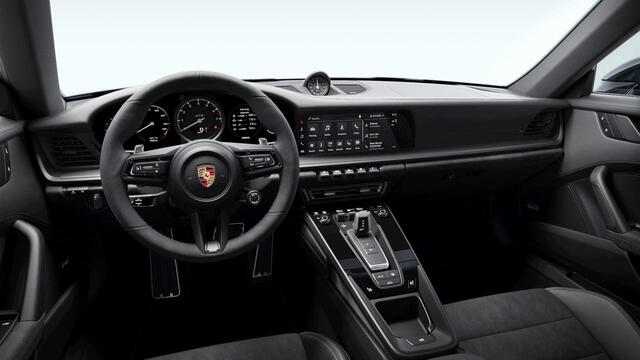 Porsche 911 Carrera GTS