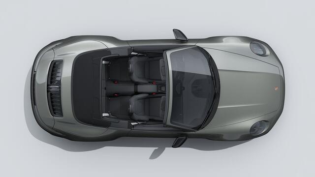 Porsche 911 Carrera 4 GTS Cabriolet