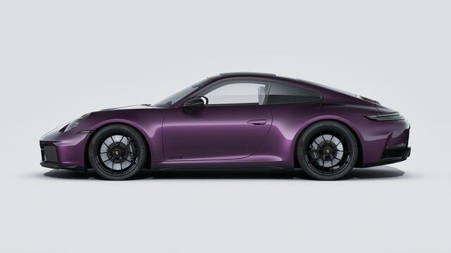 Porsche 911 Carrera 4 GTS | Exclusive Manufaktur
