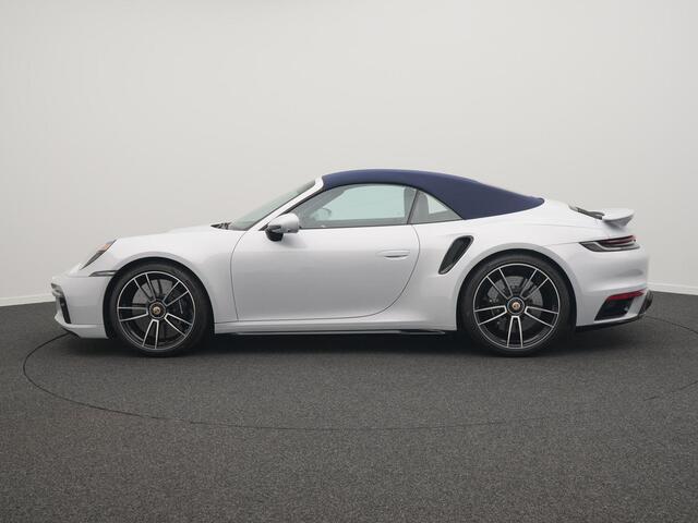 Porsche 911 Turbo S Cabriolet