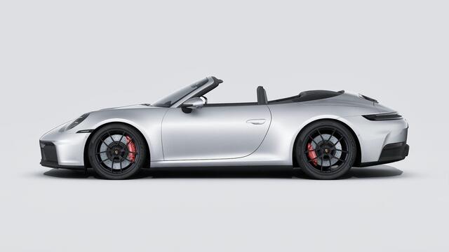 Porsche 911 Carrera 4 GTS Cabriolet