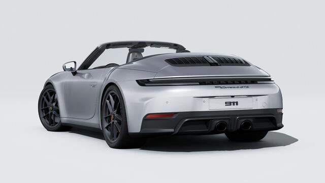 Porsche 911 Carrera 4 GTS Cabriolet