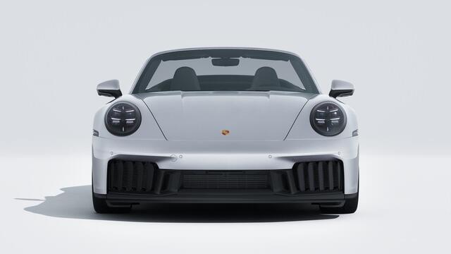 Porsche 911 Carrera 4 GTS Cabriolet