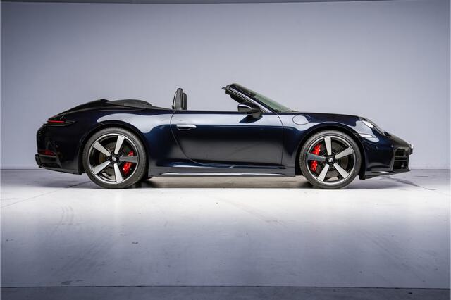 Porsche 911 Cabrio 3.0 Carrera S Carbonblackmetallic | Nieuwprijs: ¤278.497