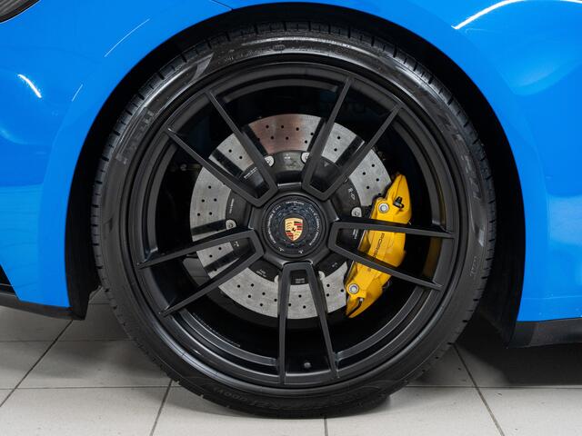 Porsche 911 Carrera GTS Cabriolet