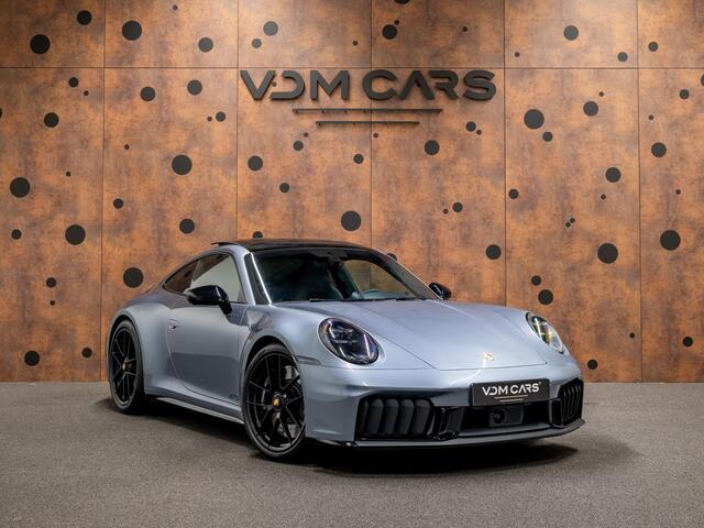 Porsche 911 3.6 T-Hybrid Carrera 4 GTS | Lift | 18-weg | ACC | Stoelventilatie | Glazen Schuifdak |