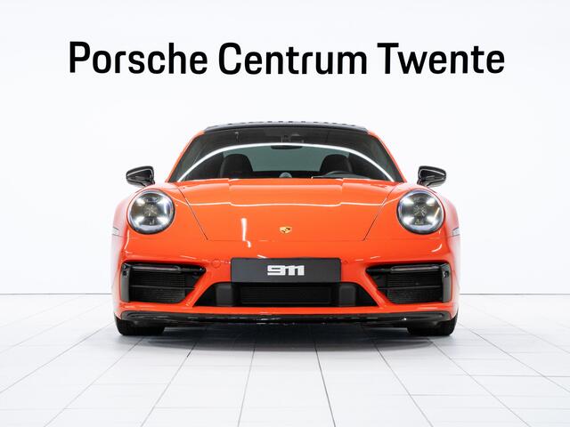 Porsche 911 Carrera GTS