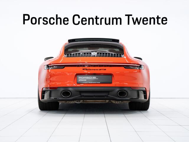 Porsche 911 Carrera GTS