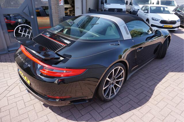 Porsche 911 3.0 Targa 4