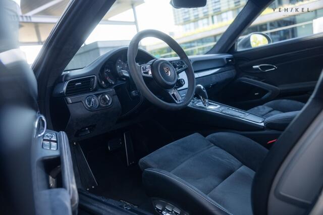 Porsche 911 991.2 - 3.0 CARRERA 4 GTS - NL geleverd - zeer royaal uitgerust