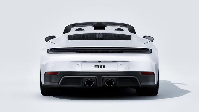 Porsche 911 Carrera 4 GTS Cabriolet