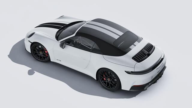 Porsche 911 Carrera 4 GTS Cabriolet