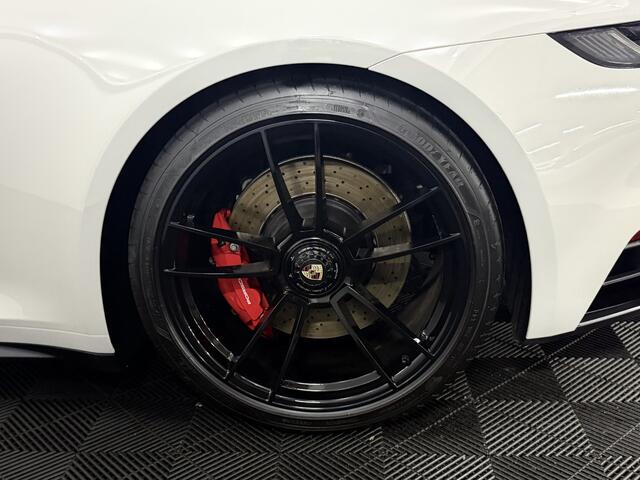 Porsche 911 3.0 Carrera GTS Chrono pakket Race lock velgen, Carbon matt interieurpakket, Bose Surround sound systeem, Glazen schuifdak, Licht design pakket, 480 PK