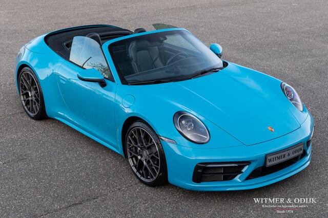 Porsche 911 Cabrio 3.0 Carrera Miami Blue