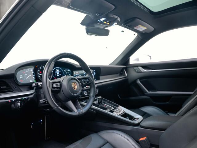 Porsche 911 Carrera 4S