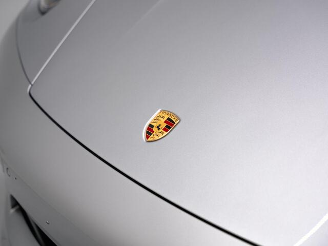 Porsche 911 Carrera 4S