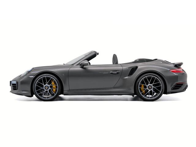 Porsche 911 Turbo S Cabriolet