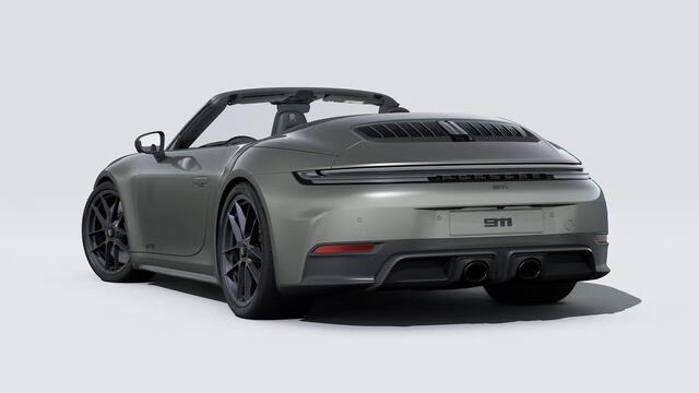 Porsche 911 Carrera 4 GTS Cabriolet