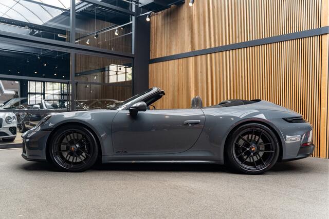 Porsche 911 992.2 Cabrio GTS Bose Sportuitlaat Lift 3.6 T-Hybrid Carrera GTS