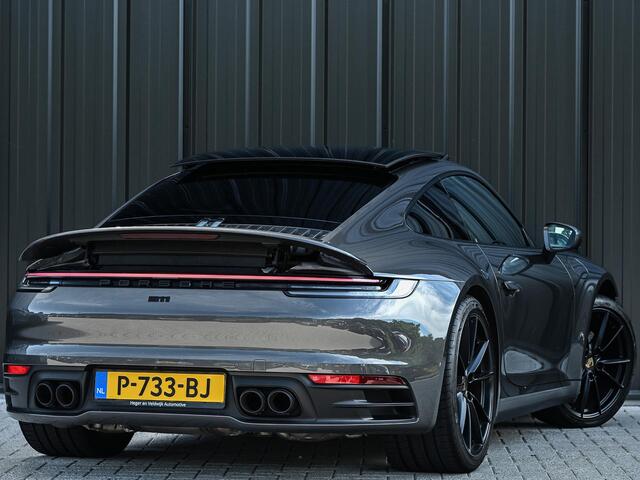 Porsche 911 3.0 Carrera | Panoramadak | Dealeronderhouden | 360 Camera | Ambiance Interieur | Stoel + Stuurverwarming | Elektrisch Verstelbare Stoelen |