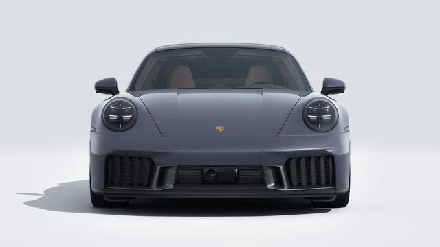 Porsche 911 Carrera 4 GTS