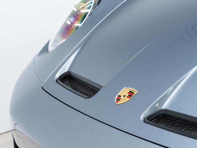 Porsche 911 GT3 Touring PDK