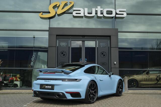 Porsche 911 3.8 Turbo S 650pk Panoramadak Burmester Keramisch PTS Gulfblauw NLauto Noselift PDCC Sportuitlaat