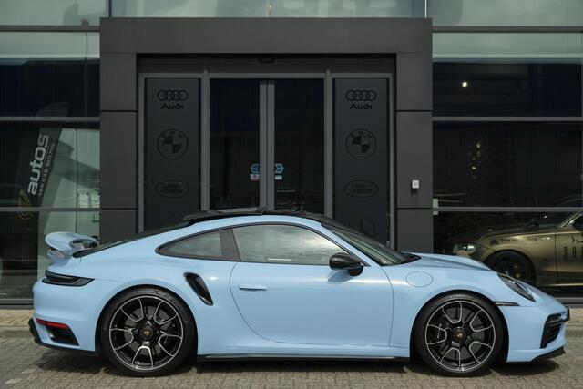 Porsche 911 3.8 Turbo S 650pk Panoramadak Burmester Keramisch PTS Gulfblauw NLauto Noselift PDCC Sportuitlaat