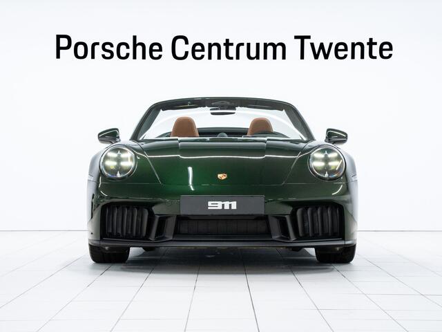 Porsche 911 Carrera 4 GTS Cabriolet