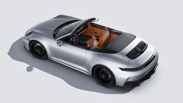 Porsche 911 Carrera 4 GTS Cabriolet