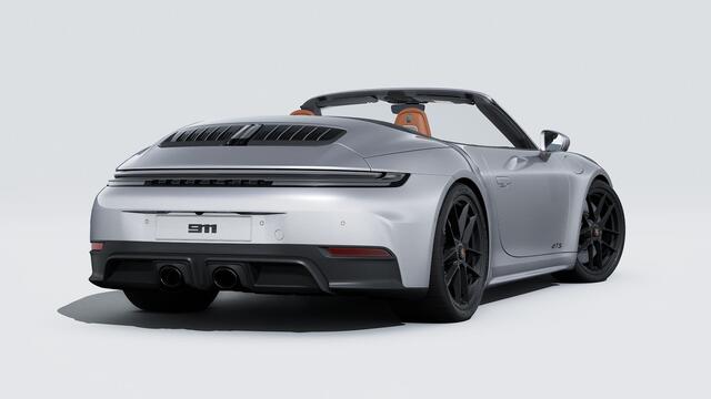 Porsche 911 Carrera 4 GTS Cabriolet