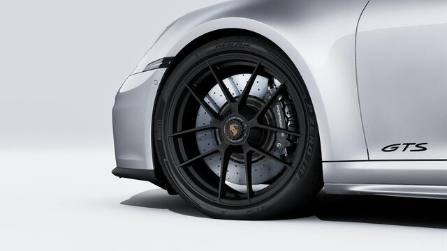 Porsche 911 Carrera 4 GTS Cabriolet