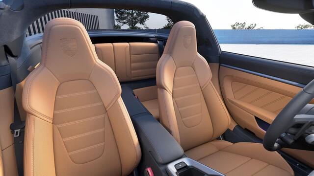 Porsche 911 3.0 Targa 4S , PTS Macadamia, noselift, Exclusive Manufaktur, Burmester, 21", SportDesign, ACC, privacy, NP317K