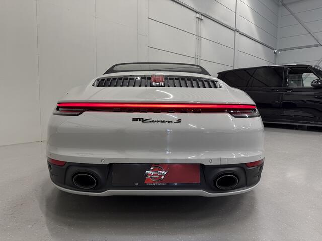 Porsche 911 Cabrio 3.0 Carrera S KRIJT/SPORT-CHRONO/PASM/VENTILATIE+MEMORY/4 WIELBESTURING/SPORT-UITLATEN/PDLS-LED/ACC/360AMERA/BOSE/AMBIENT/PORSCHE-DEALER HISTORIE/BTW-AUTO