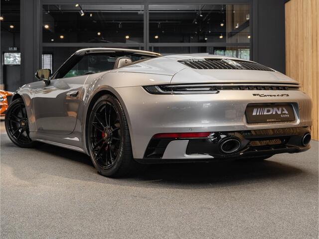 Porsche 911 992.1 4 GTS Cabriolet Lift Carbon BOSE 3.0 Carrera 4 GTS
