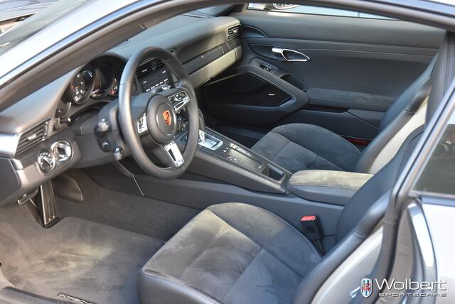 Porsche 911 991.2 3.0 Carrera GTS