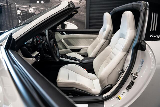 Porsche 911 Targa 3.0 4 *Exclusive Manufaktur / BOSE / Sport-Chrono / Hefsysteem-vooras / Sport-design / Sportstoelen Plus*