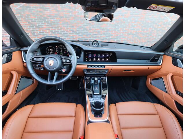Porsche 911 Cabrio Carrera 4 GTS | PASM - Burmester