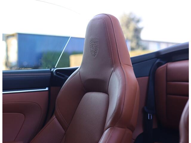 Porsche 911 Cabrio Carrera 4 GTS | PASM - Burmester