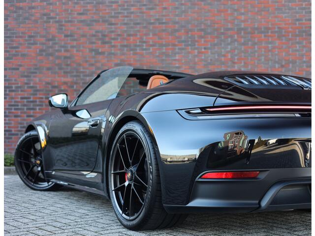 Porsche 911 Cabrio Carrera 4 GTS | PASM - Burmester