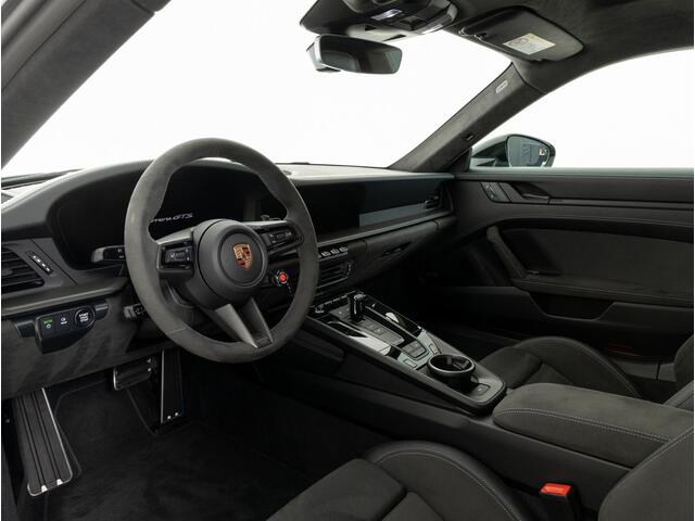 Porsche 911 Carrera GTS