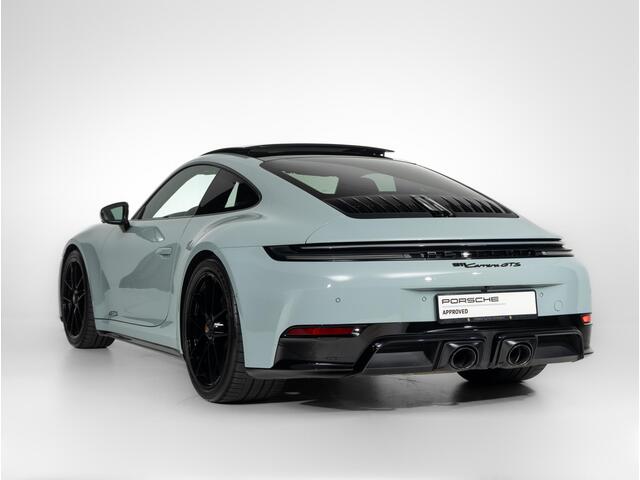 Porsche 911 Carrera GTS
