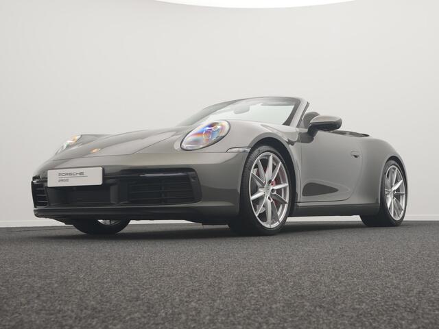 Porsche 911 Cabrio Carrera 4