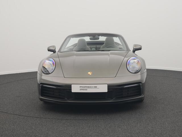 Porsche 911 Cabrio Carrera 4