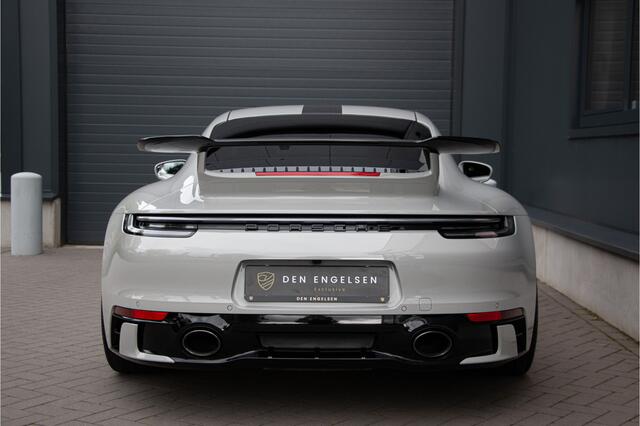 Porsche 911 3.0 Carrera S | Keramische | Sportdesign + Aeropack | Bose | Neus PPF + Coating | Alcantara Hemel | Sportuitlaat Camera | Sport-chrono | Led | Sportonderstel | Stoelverwarming | Apple & Android Carplay | N.P €192.400,-