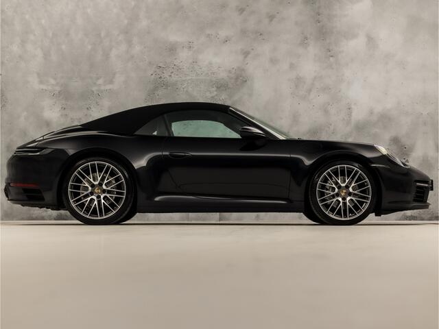 Porsche 911 Cabrio 3.0 Carrera 385Pk (SPORT CHRONO PAKKET, SPORTUITLAAT, BOSE AUDIO, LED MATRIX, APPLE CARPLAY, CAMERA, SFEERVERLICHTING, STOELVERWARMING, NIEUWSTAAT)