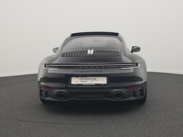 Porsche 911 Carrera 4 GTS – foto 4