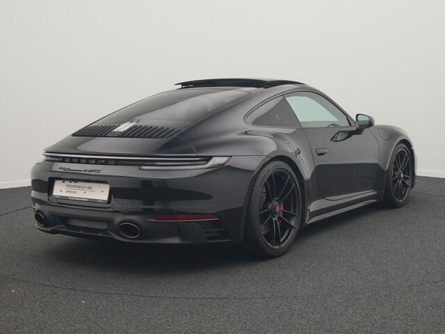 Porsche 911 Carrera 4 GTS – foto 5