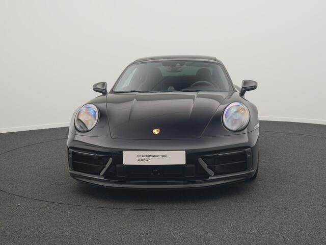 Porsche 911 Carrera 4 GTS – foto 8