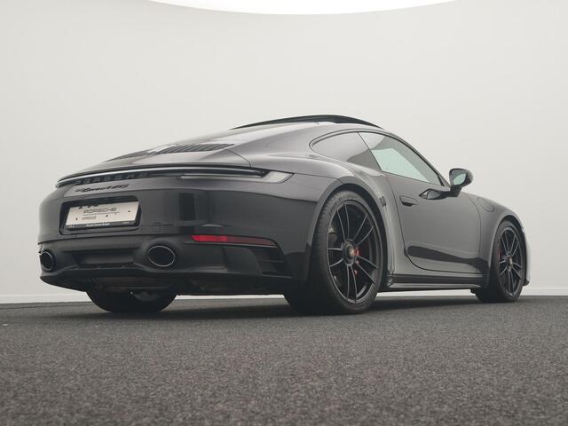Porsche 911 Carrera 4 GTS – foto 10